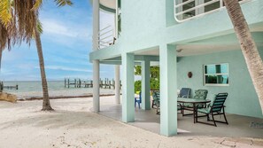 Unclassified image, 4 of 49, button - Ocean`s 11.3 Oceanfront & Beachfront, Dock, Pool, Kayaks, Pool Table 4 Bed 3 Bath (Marathon)