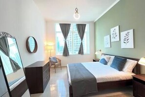 1 bedroom - 1 BR Flat, Luxury amenities, Near JBR Beach & Club with FREE Parking in JBR (Dubai)
