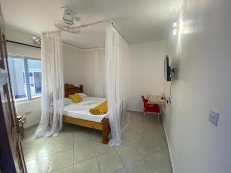 Deluxe Double Room | Free WiFi