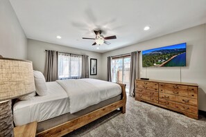 3 soverom, strykejern/-brett, wi-fi (inkludert) og sengetøy