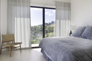 4 bedrooms, WiFi, bed sheets, wheelchair access - Gorgeous Ocean house with Private Infinity Pool ! (Hermosa)