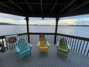 Property grounds - Waterfront condo minutes from Disney and Universal (Orlando)