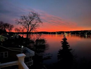 View from property - C’est La Vie Lakeview 1br with dock access! (Hopatcong)