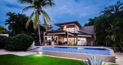 8min Walk to Beach | Pool Villa | 24/7 Concierge