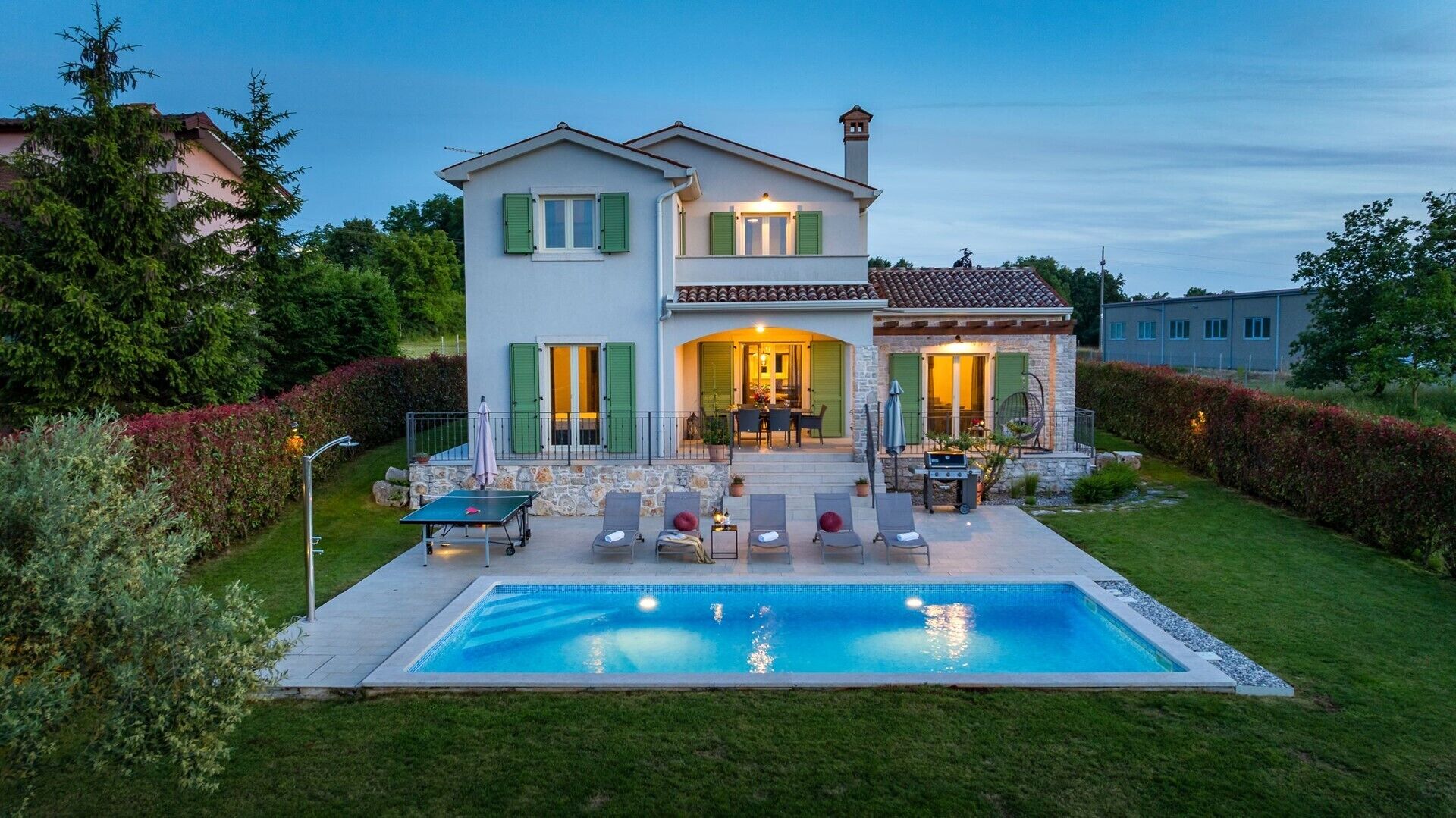 Pool