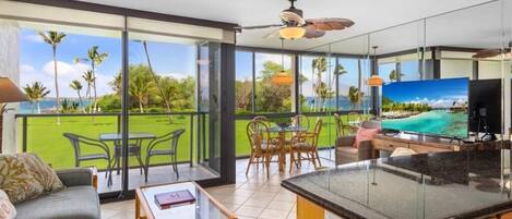 Smart TV, DVD player