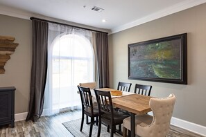 Dining - Historic charm Modern Luxury (Batesville)