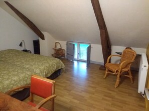 Twin Room | Individually decorated, individually furnished, laptop workspace - L'Ermite (Saint-Algis)