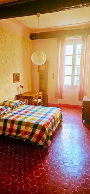 2 Schlafzimmer, Bügeleisen/Bügelbrett, Reisekinderbett, kostenloses WLAN