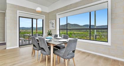 Somerville Wines Lux Escape 3-Bedroom Cottage Near Broke Wineries