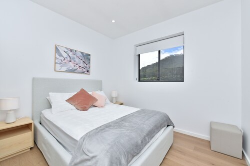 Somerville Wines Lux Escape 3-Bedroom Cottage