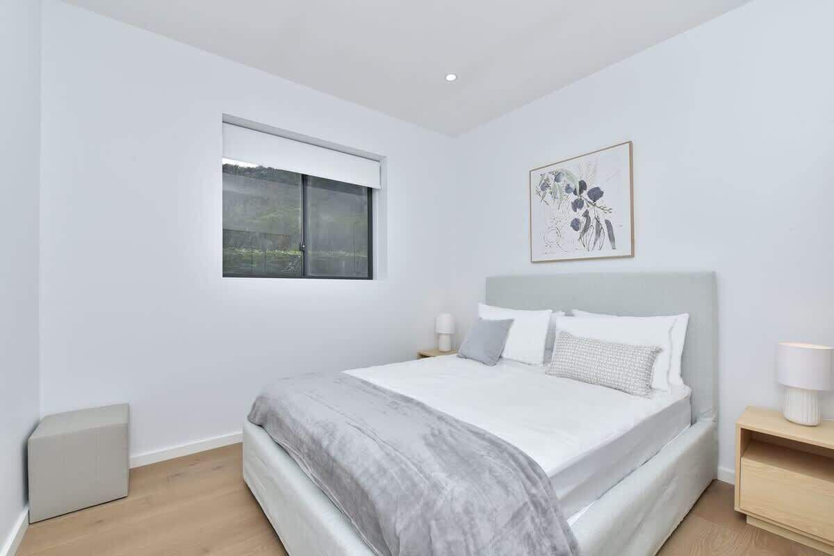 3 bedrooms, WiFi (free), bed sheets