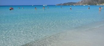 Vacation house Campulongu 150 mt from the sea "Villa Carolina"