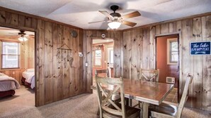 Dining - Charming 2-bedroom Hayward Cabin on Lac Courte Oreilles (Hayward)