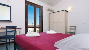 2 Schlafzimmer, schallisolierte Zimmer, Bügeleisen/Bügelbrett