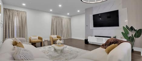 Smart TV, video games, stereo, computer monitors