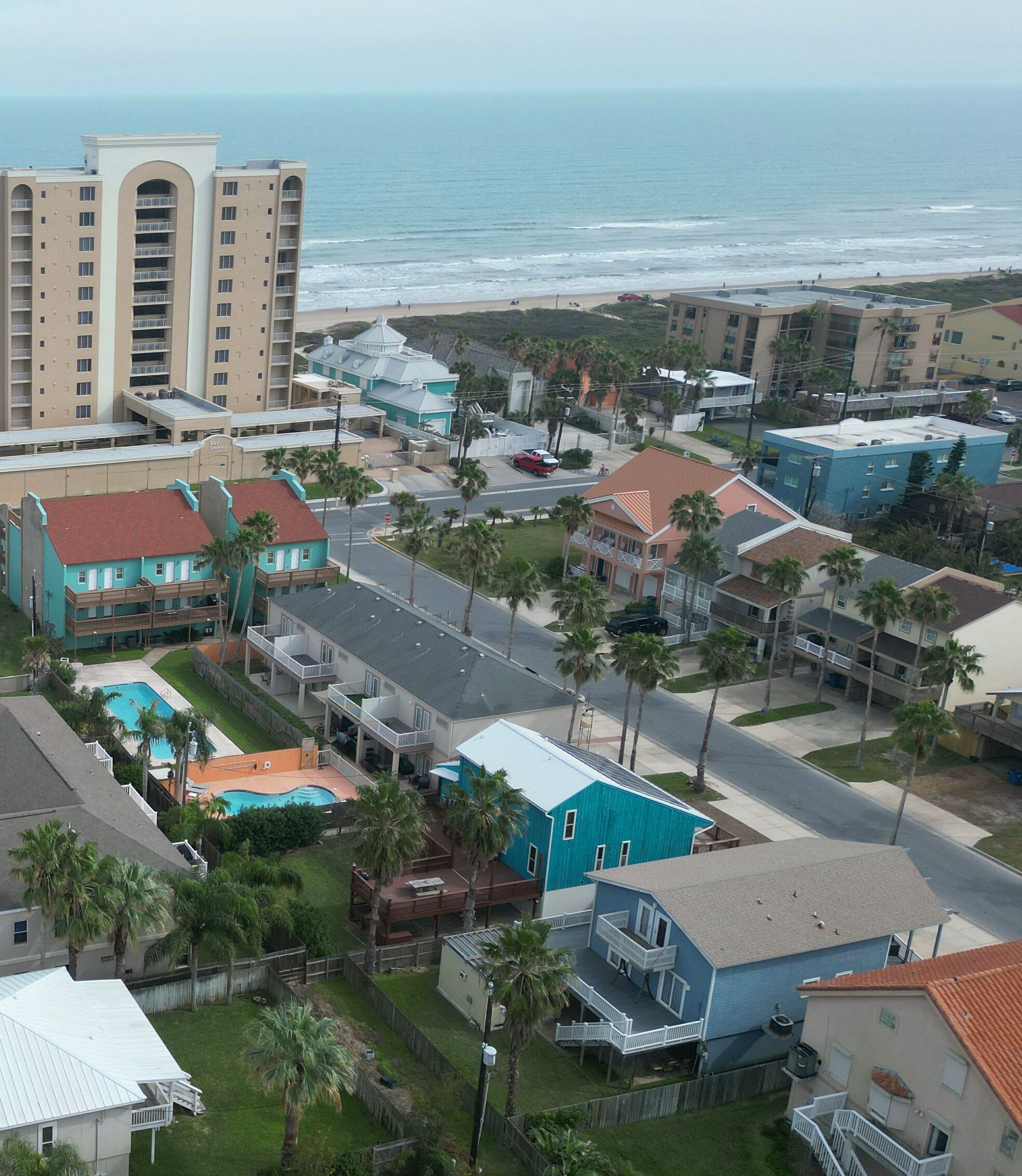 Ground Floor w\/Patio * Pool * Easy Beach Access