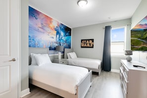 11 chambres, fer et planche à repasser, lit parapluie, Wi-Fi gratuit