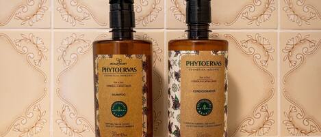 Bathroom amenities