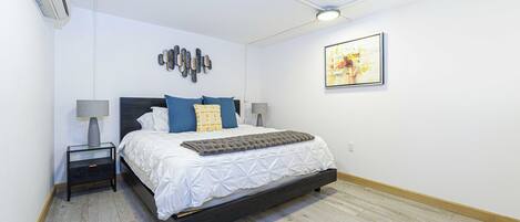 Leilighet – comfort, 2 soverom, kjøkken | Safe på rommet, skrivebord og skrivebord for bærbar PC