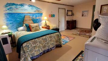 4 bedrooms, iron/ironing board, free WiFi, bed sheets