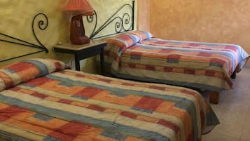 Traditional Room | Free WiFi