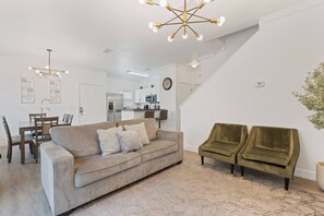 TV - Cozy 4Bedrooms At Lucaya- 7 miles from Disney (Kissimmee)