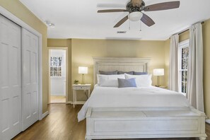 5 habitaciones, tabla de planchar con plancha y wifi gratis