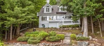 Muskoka Waterfront Lakehouse near Santa's Village Bracebridge