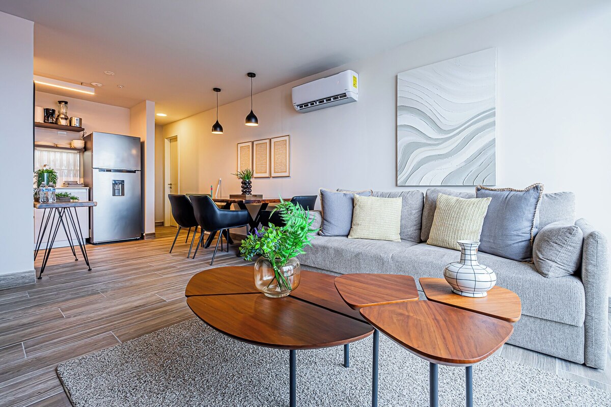 Apartment (811) | Living area | Smart TV