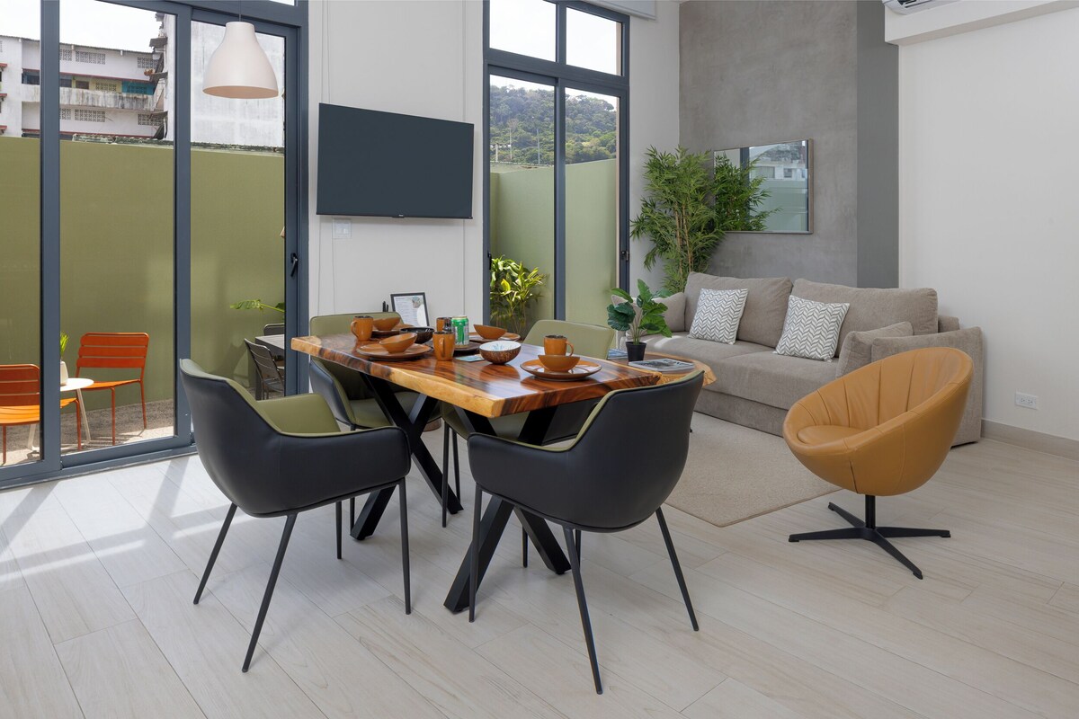 Deluxe Apartment | Living area | Smart TV