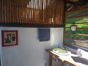 Cabin, Mountain View | Bathroom | Free toiletries - Eco-Cabañas Altozano Nimaima (Nimaima)