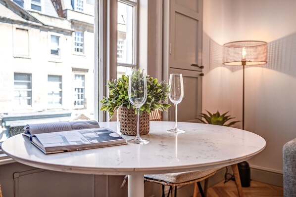 Interior - Artizan's Den -1 bedroomed, Japandi, apartment in Bath UK (Bath)