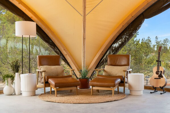 Lobby - Under Canvas Yosemite (Groveland)