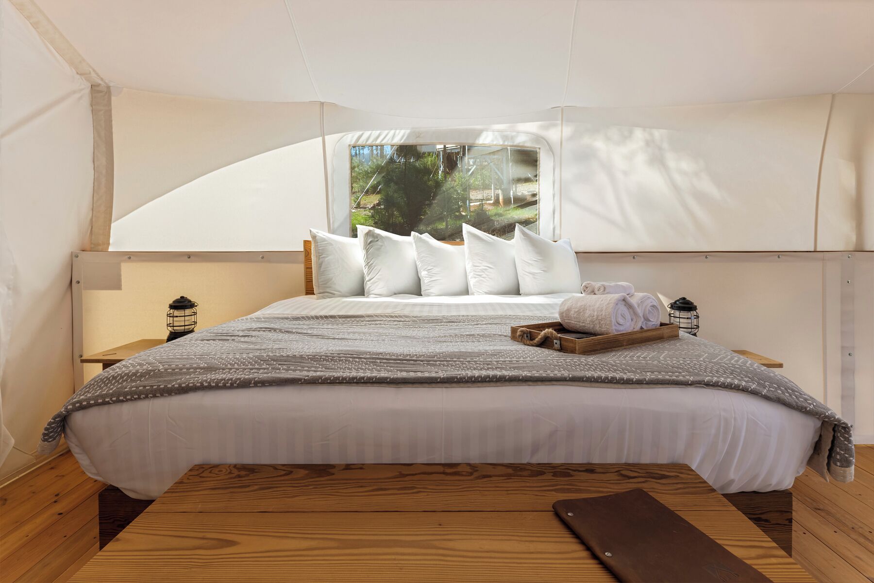 Deluxe Tent