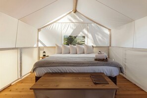 Suite Tent - Under Canvas Yosemite (Groveland)