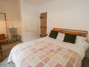 2 bedrooms, individually decorated, individually furnished, free WiFi - Merywen Cottage (Conwy)