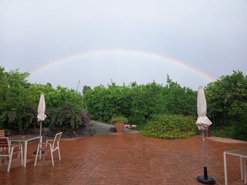 Lumia farmhouse in Sicily on the slopes of Etna and near the sea