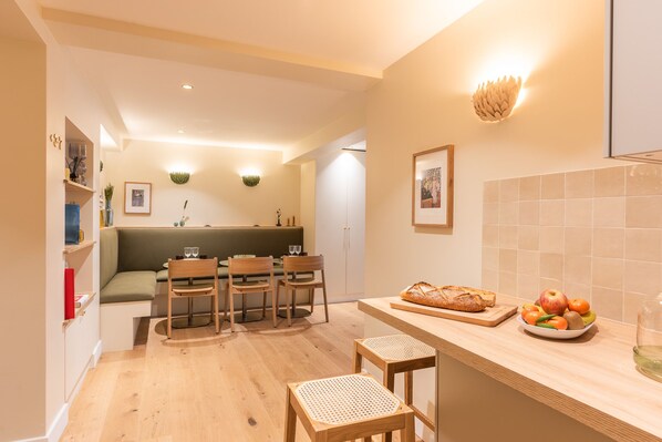 Dining - Maison Letellier - Charming Studio - Eiffel Tower (Paris)