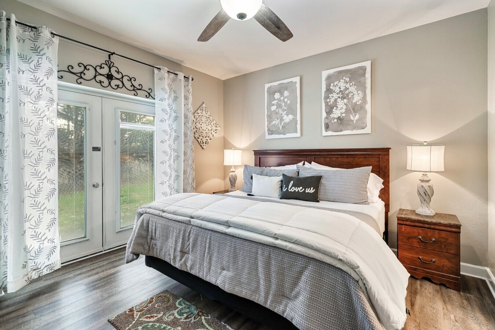 2 bedrooms, WiFi, bed sheets