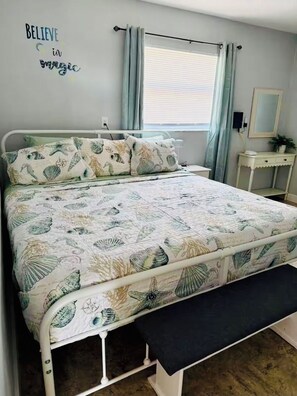 3 bedrooms, WiFi, bed sheets