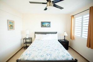 2 Schlafzimmer, Zimmersafe, Bügeleisen/Bügelbrett, kostenloses WLAN