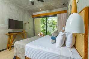 Iron/ironing board, WiFi, bed sheets - Tropical Elegance: Studio in Tulum by GMB (Tulum)