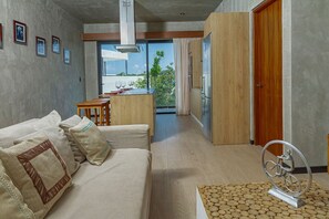 TV - GMB Magnifico Apartamento 2 Habitaciones en Tulum (Tulum)