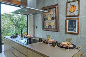 Fridge, microwave, stovetop, coffee/tea maker - Deslumbrante Apartamento 1 Hb Solo en Tulum (Tulum)