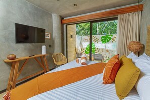 1 slaapkamer, een strijkplank/strijkijzer, wifi, beddengoed