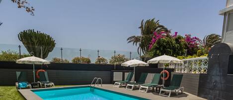 Piscine extérieure
