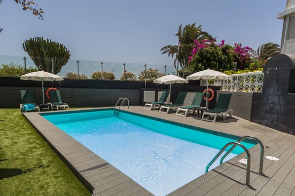 Piscine extérieure