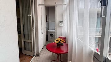Room, 1 Bedroom, Accessible, Smoking | Balcony