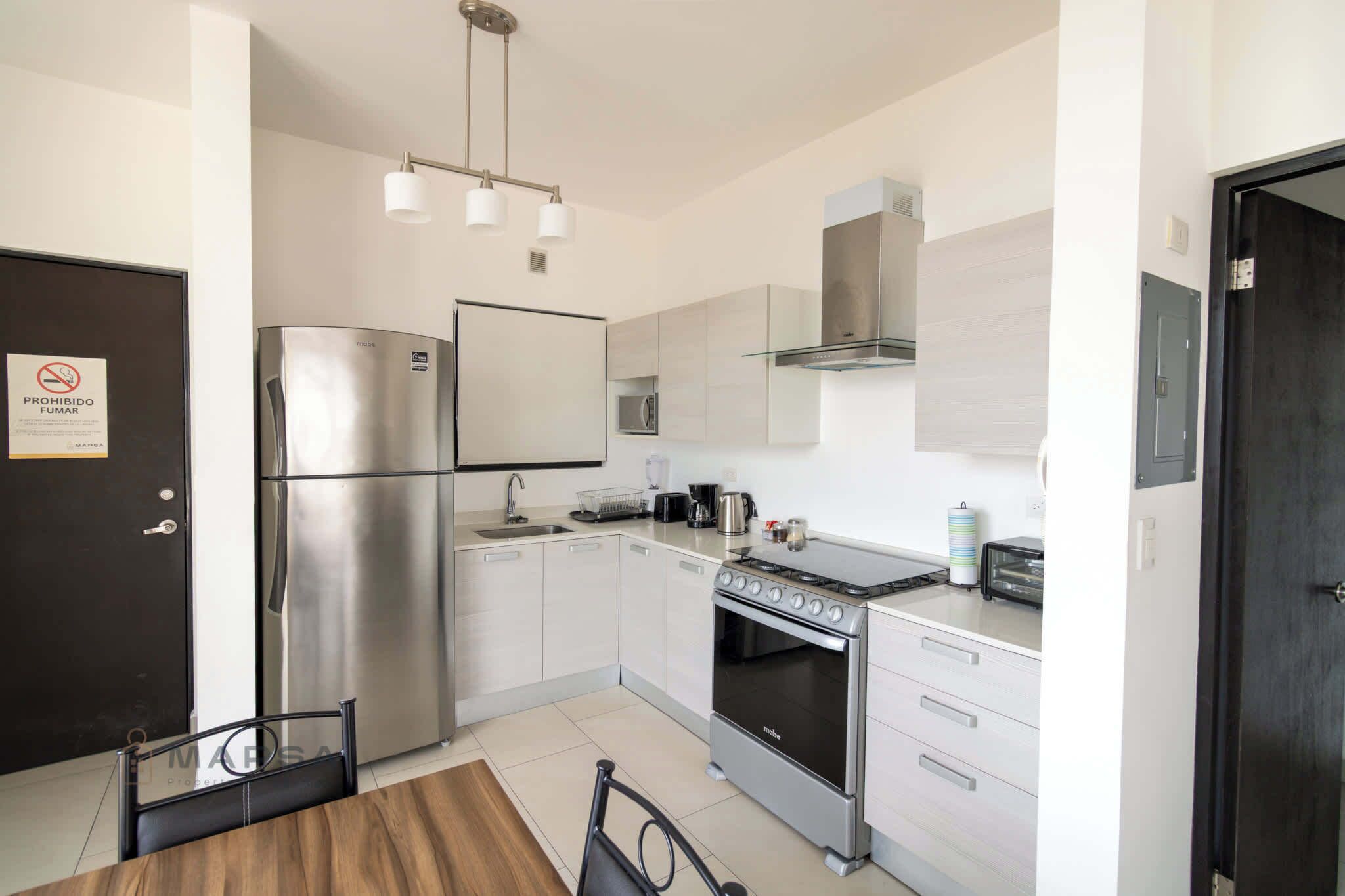 冰箱、微波炉、炉灶、茶具/咖啡用具